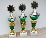 # 2024-002 Pokal Sockel marmoriert, Fuß Gold Grün, Cup silber grün, Deckel