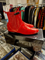 red patent leather chelsea boots