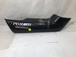 CAPOT LATERAL DROIT PEUGEOT FOX             Et2