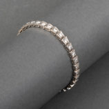 14 Karaat witgouden tennisarmband met geschubte schakels gezet met diamanten, ca.4.95 ct.