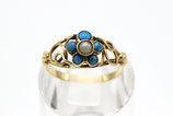 14 Karaat gouden opengewerkte ring bezet met turkoois en zaadparel, ca.1900.