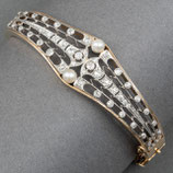 Gouden Art Deco armband bezet met bolsjewiek geslepen diamanten en parels, ca.1910.
