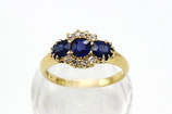 18 Karaat gouden ring bezet met saffieren en oudslijpsel diamanten, ca.1900.