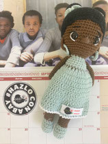 Pieza 12 - África (Muñeca amigurumi) + 1 mes de comedor en Escuela Canguro