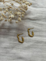 Wavy hoop