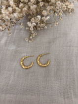 Twisted stud