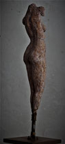 stehender weiblicher Torso