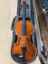 （岡山編集中）１２４３２番　Antonius Stradivarius Cremonensis faciebat anno 1713　1/2　高音質！新品弓＆ケースが付属！