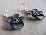 Pendientes flor plata vieja