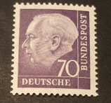 Bund 0263xw 70 Pf Heuss II