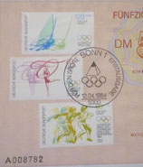 Abschnitt mit Marken eines Förderzertifikates der Deutschen Sporthilfe (DSH)   Abs-006