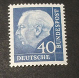 Bund 0260xw 40 Pf Heuss II