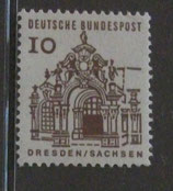 Bund 0454  RM   10 Pf   Dresden  Zwinger    R01