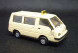 Rietze Mitsubishi L 300  Taxi   gesupert
