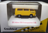 Brekina Volkswagen T2  - Crash Dummy