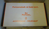 herpa  - Ackermann Fruehauf -  AF goldfarbener LKW Hz