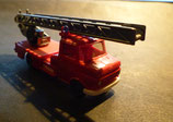WW2 0602-04  -  Opel Blitz Feuerwehr  -  eckige Haube