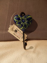 handbemalter Kleiderhacken, Blume