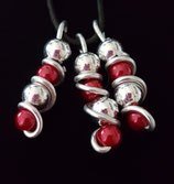 HIPPY HOPPY  WACHSPERLEN DREIFACH ROT SILBER