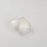 Colored Chalcy Pyramide matt 12 x 12 x 6 mm