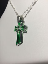 PE 123 - Pendentif croix verte cristal