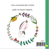 Fuzo le lapin dans la forêt