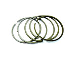 12-1004024 Kolbenringe Kolbendichtringe Motor GAZ 69, GAZ M20 Pobeda. Piston ring GAS 69, GAS M-20 Pobeda. Кольца поршневые ГАЗ 69, ГАЗ М20 Победа.