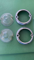 ПФ216--3712204 Glas + chrom Ring Standlicht ZAZ 965. Glass + trim ring side light SAS 965. Стекло рассеиватель + ободок Подфарника ЗАЗ 965.