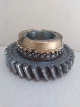 408-1701112 Zahnrad Rad 1. Gang Getriebe Moskwitsch 408 / 412 / 2140. Gear assembly 1st speed Gearbox Moskvich 408 / 412 / 2140. Шестерня первой передачи КПП Москвич 408 / 412 / 2140.