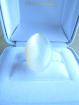 tear(ring)