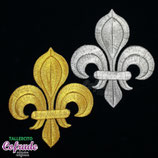 Aplique bordado A9 - Flor de lis grande