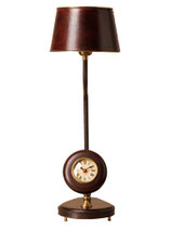 Tischlampe mit Uhr