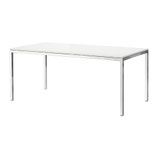 Tisch zum Mieten zusätzlich zur Standfläche