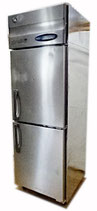 星崎 ホシザキ　業務用 2ドア冷凍庫　HF-63ZT  100V　392L　2013年製 / 業務用縦型冷凍庫　厨房