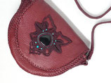 Handtasche rot mit Makramee