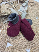 Walkpuschen Walkschuhe weinrot Knopf Holz Herz klein