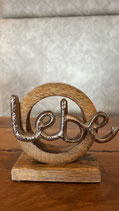 Schriftzug lebe mit Holzkreis