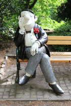 LORIOT - SKULPTUR