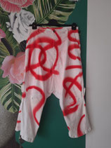 Edle Designer-Jeans, Graffiti, von Rundholz