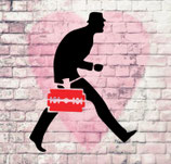 Schablone - Banksy Scharfes Gepäck