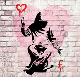 Schablone - Banksy "Love or Money"