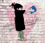 Schablone - Banksy "Girl Paintbucket"