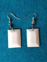 Earrings white