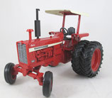 IH 1026 Summer Farm Toy Show 1997 Tractor by Ertl