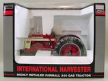 IH 340 Farmall Narrow Front tractor