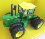 John Deere 7020 4 Wheel Drive Coll. Ed. Ertl