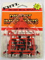 Case Implement Minimum Tillage Plow 1/64 Ertl