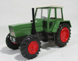 Fendt Favorit Farm Tractor by Cursor