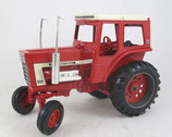 IH 1568 V-8 Tractor Collector Edition by Ertl