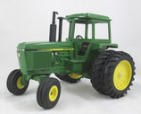 John Deere 4450 Tractor Green Cab with Duals Ertl